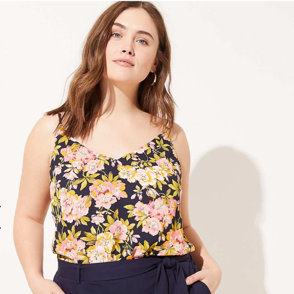 NWT Navy and floral tank